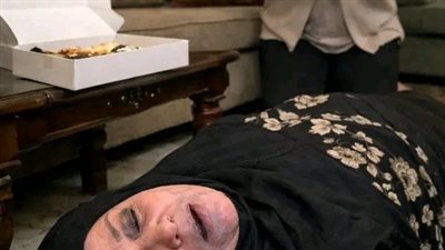 منعني زوجي من زيارة بيت أهله 8 سنوات وعندما فتحته سرًا اكتشفت الحقيقة التي دمرت زواجي!
