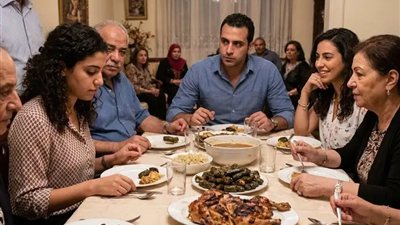 في عزومه عائليه
