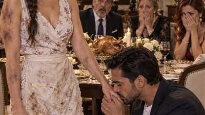عزومة العيد كان المفروض تكون لَمة عيلة حصري