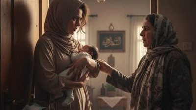 نمتُ 14 ساعة وتركتُ رضيعي عند أمي… ما حدث بعدها لم أتوقعه!